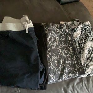4 for $2 leggings